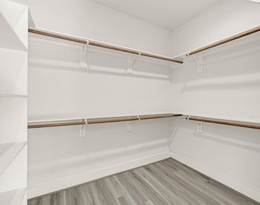 3313 Baer Street - Photo Thumbnail 21