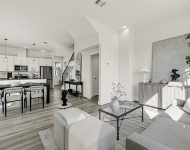3313 Baer Street - Photo Thumbnail 13