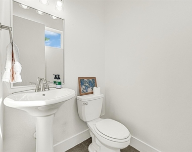 3313 Baer Street - Photo Thumbnail 14