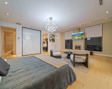 5419 John Dreaper Drive - Photo Thumbnail 25