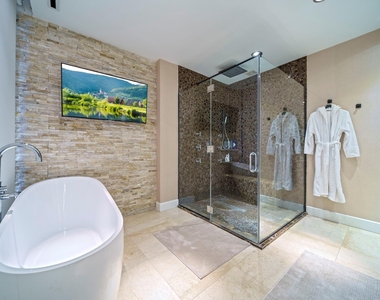 5419 John Dreaper Drive - Photo Thumbnail 26