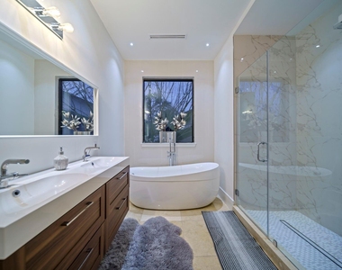 5419 John Dreaper Drive - Photo Thumbnail 41