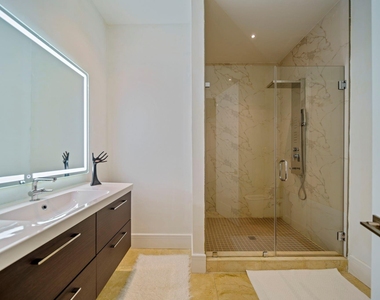 5419 John Dreaper Drive - Photo Thumbnail 43