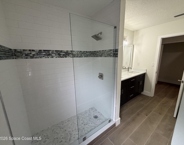 6335 S Tropical Trail - Photo Thumbnail 10