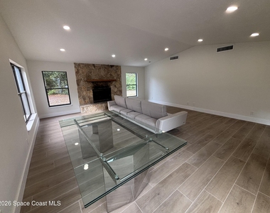 6335 S Tropical Trail - Photo Thumbnail 2