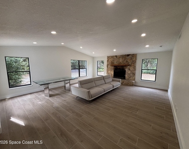 6335 S Tropical Trail - Photo Thumbnail 1