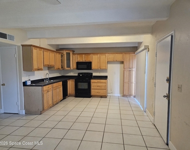 1711 Dixon Boulevard - Photo Thumbnail 6