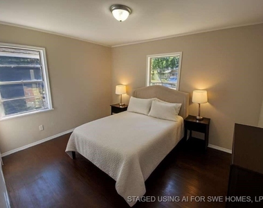 3029 Nita Street - Photo Thumbnail 2