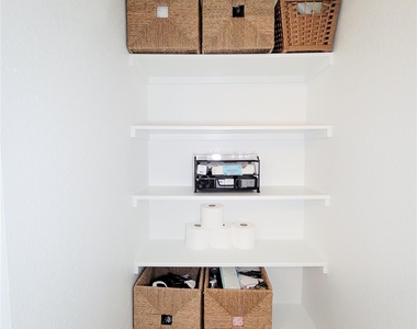 8214 Leisure Point Drive - Photo Thumbnail 27
