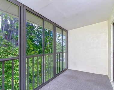 3161 Lake Pine Way S - Photo Thumbnail 25