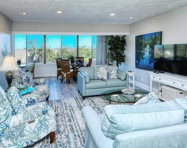 1255 E Peppertree Drive - Photo Thumbnail 1