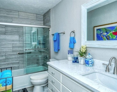 1255 E Peppertree Drive - Photo Thumbnail 4