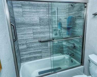 1255 E Peppertree Drive - Photo Thumbnail 10