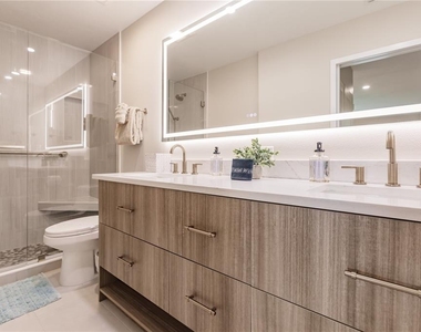 1200 E Peppertree Lane - Photo Thumbnail 20