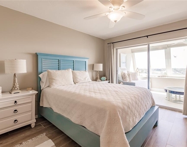 1200 E Peppertree Lane - Photo Thumbnail 21