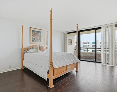 5700 Mariner Street - Photo Thumbnail 33