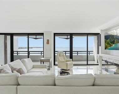 5700 Mariner Street - Photo Thumbnail 5