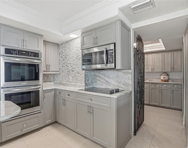 5700 Mariner Street - Photo Thumbnail 21