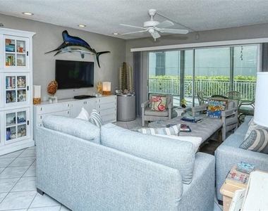 1255 E Peppertree Drive - Photo Thumbnail 4