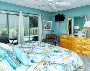 1255 E Peppertree Drive - Photo Thumbnail 8