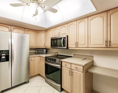 1255 E Peppertree Drive - Photo Thumbnail 3