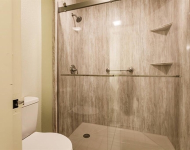 1255 E Peppertree Drive - Photo Thumbnail 14