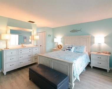 1255 E Peppertree Drive - Photo Thumbnail 9