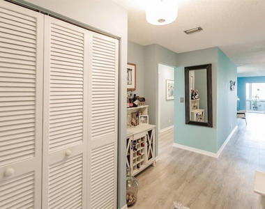 1255 E Peppertree Drive - Photo Thumbnail 7