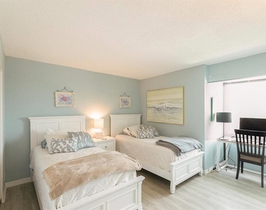1255 E Peppertree Drive - Photo Thumbnail 6