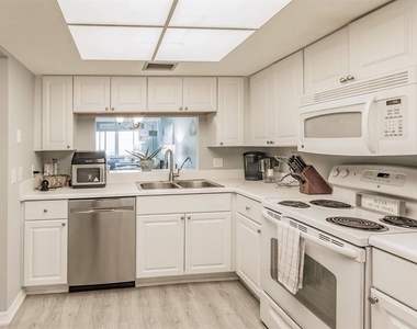 1255 E Peppertree Drive - Photo Thumbnail 12