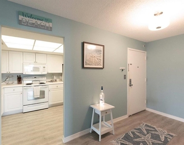 1255 E Peppertree Drive - Photo Thumbnail 2