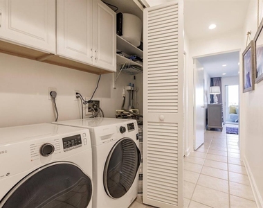 1255 E Peppertree Drive - Photo Thumbnail 8