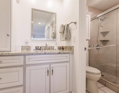1255 E Peppertree Drive - Photo Thumbnail 12