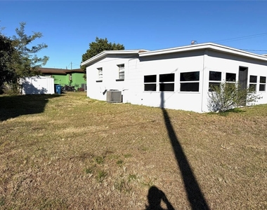 1125 Avenue L - Photo Thumbnail 1