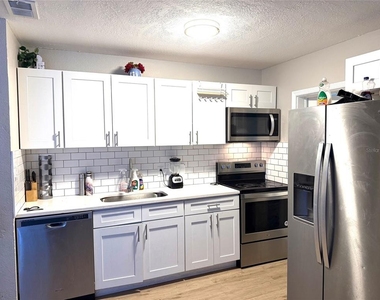1125 Avenue L - Photo Thumbnail 11