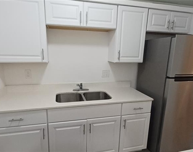 5200 Se 31st Street Se - Photo Thumbnail 10