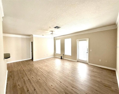 8842 Villa View Circle - Photo Thumbnail 20