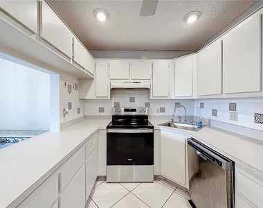 826 Sky Pine Way - Photo Thumbnail 48
