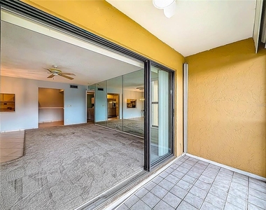 826 Sky Pine Way - Photo Thumbnail 25
