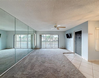 826 Sky Pine Way - Photo Thumbnail 38