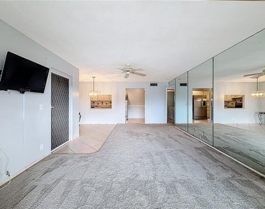 826 Sky Pine Way - Photo Thumbnail 35