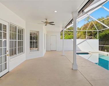 9648 Bryanston Drive - Photo Thumbnail 5