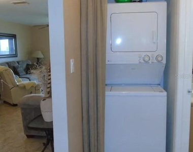 12538 Sw Kingsway Circle - Photo Thumbnail 12