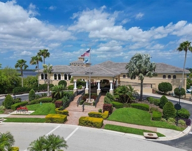 9411 Discovery Terrace - Photo Thumbnail 34
