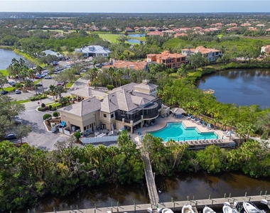 9411 Discovery Terrace - Photo Thumbnail 36
