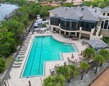 9411 Discovery Terrace - Photo Thumbnail 38