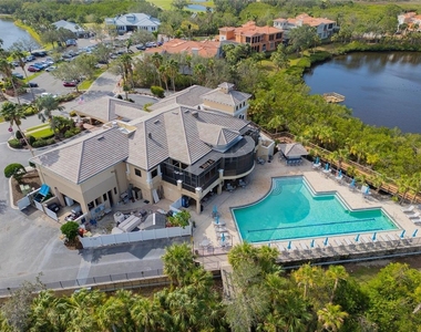 9411 Discovery Terrace - Photo Thumbnail 40