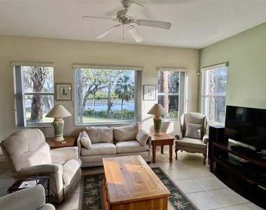 9411 Discovery Terrace - Photo Thumbnail 4