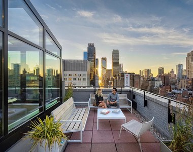 50 West 34th Street - Photo Thumbnail 10