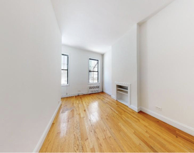 west  88th Street - Photo Thumbnail 3